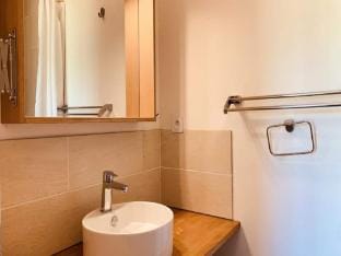 Chalets for 10 People Apartment in Uvernet-Fours