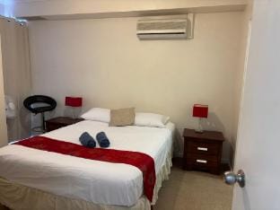 Beautiful two bedrooms apartment with free parking Apartment in Perth