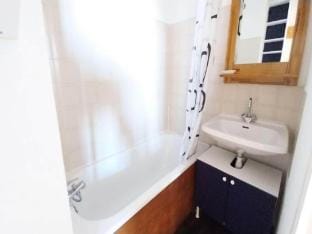 Apartment in Reallon near Ski Slopes Apartment in Provence-Alpes-Côte d'Azur