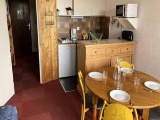 Studio in France 20m from Ski Slopes Apartment in Provence-Alpes-Côte d'Azur