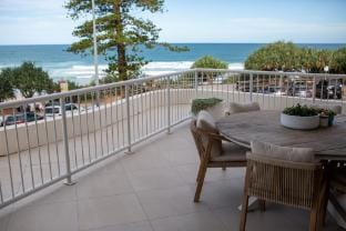Experience Coastal Bliss at Baywatch Apartments Apartment in Coolum Beach