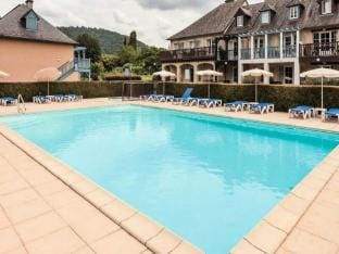 room apartment for 5 people Apartment in Argentat-sur-Dordogne