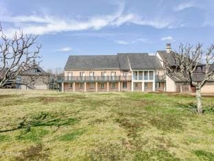 room apartment for 5 people Apartment in Argentat-sur-Dordogne