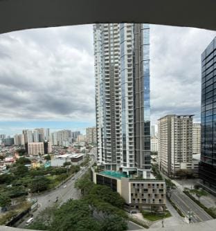 Condo in BGC by MichVist Apartment in Makati