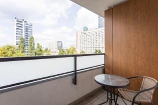 Golden Apartments Warsaw - Pereca Residence&71 Apartment in Warsaw