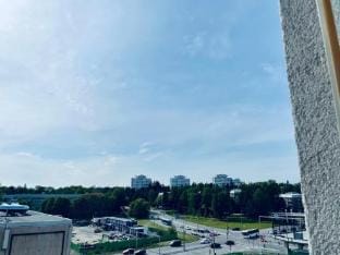 Tapiola City Apartment next to Ainoa shoppong cent Apartment in Helsinki