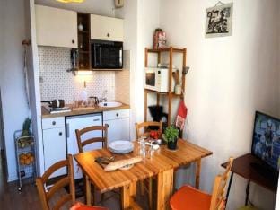 Residence Sacaron for 4 people Apartment in Occitanie