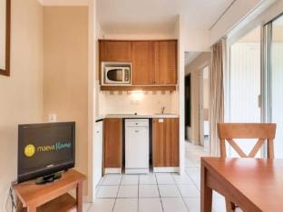 room apartment for 4 people Apartment in Carcans