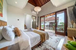 Toya Villa 9 apart -Cozy Stay in Ubud-Pool&Garden Apartment in Kuta