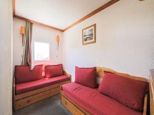 Apartment in Alpe dHuez with Balcony Views Apartment in Huez