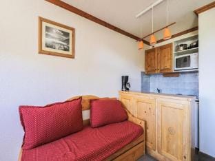 Apartment in Alpe dHuez with Balcony Views Apartment in Huez