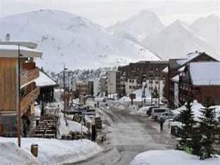 Apartment in Vieil Alpe near Alpe Express Apartment in Huez