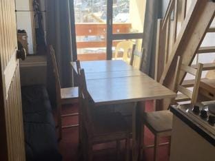 Duplex in France with Ski-InSki-Out Access Apartment in Huez
