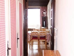 Studio in Les Bergers near Ski Lifts Apartment in Huez