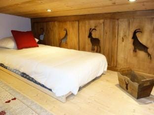 Apartment in Les Bergers near Ski Lifts Apartment in Huez