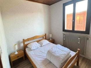 Apartment in Les Marmottes near Rif Nel Apartment in Huez