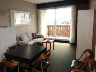 Apartment in France with Ski-In Access Apartment in Huez