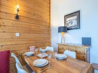 Chalet in Alpe dHuez near Ski Slopes Apartment in Huez