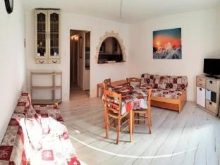 Studio in France near Petite Aiguille Chairlift Apartment in Les Deux Alpes