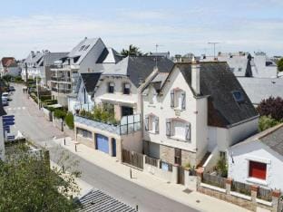 Apartment in France near Beaches Apartment in Quiberon