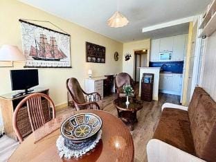 Studio in France near Beach  Sea Views Apartment in Quiberon
