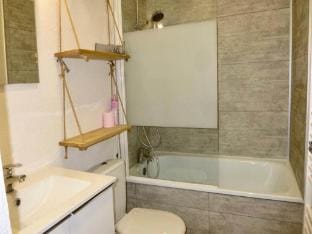 Studio for 4 People Apartment in Occitanie