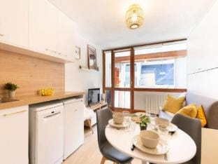 Studio in France near Pla dAdet Slopes Apartment in Saint-Lary-Soulan