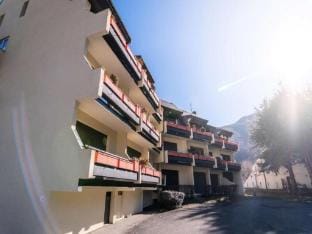 Duplex in Saint Lary near Gondola Access Apartment in Saint-Lary-Soulan