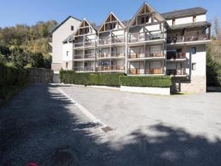 Duplex in Saint Lary with Pyrenees Views Apartment in Saint-Lary-Soulan