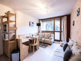 Apartment in France near Pla dAdet Slopes Apartment in Saint-Lary-Soulan