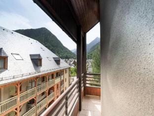 Rooms for 8 People Apartment in Saint-Lary-Soulan