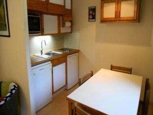 Apartment in Thermal Park with Mountain View Apartment in Saint-Lary-Soulan
