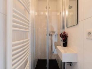 Apartment in Pyrenees with Heated Pool Apartment in Saint-Lary-Soulan