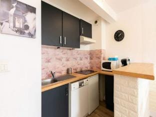 Rooms for 8 People Apartment in Occitanie