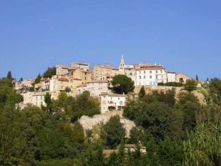 Apartment in France near Jassettes Chairlift Apartment in Occitanie