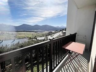 Apartment in Matemale with Lake Views Apartment in Occitanie
