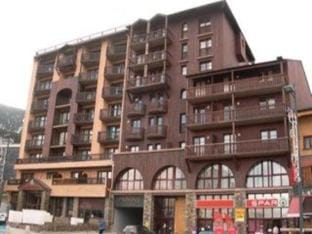 Apartment in Jassettes near Ski Lift Apartment in Occitanie