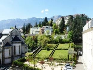 Residence Le Chateau Durieux Apartment in Aix-les-Bains