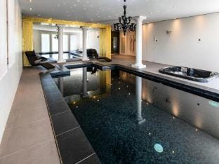 Chalets for 10 People Apartment in Saint-Bon-Tarentaise