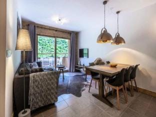 Residence La Grange Aux Fees Apartment in Les Avanchers-Valmorel