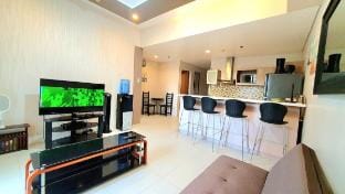 Pico de Loro Beach Premium 2-BR with Wifi350MBPS Apartment in Nasugbu