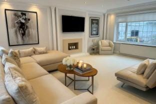 Spacious Cosy Mayfair House Apartment in City of Westminster