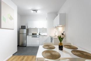 Golden Apartments Warsaw -  Pereca Residence&75 Apartment in Warsaw