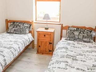 Reek View - Two Bedroom cottage Apartment in County Mayo