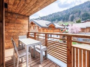 Apartment in Morzine near Super-Morzine Gondola Apartment in Montriond