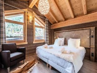 Duplex in Morzine with Spa  Near Ski Lifts Apartment in Montriond