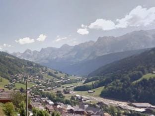 Apartment in Villeneuve with Aravis Views Apartment in Le Grand-Bornand