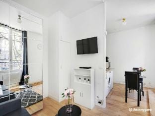 Cozy apartment - Rue de Bretagne Apartment in Paris