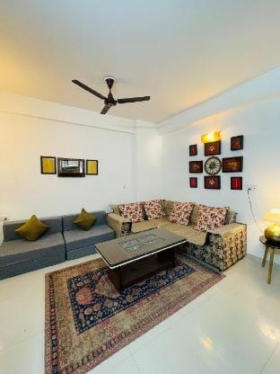 Namah 2BHK Resort Stay- Near Prem Mandir Apartment in Uttar Pradesh