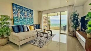Ultra-Luxury 2BR with Iconic Sea View & Amenities Apartment in Ko Samui